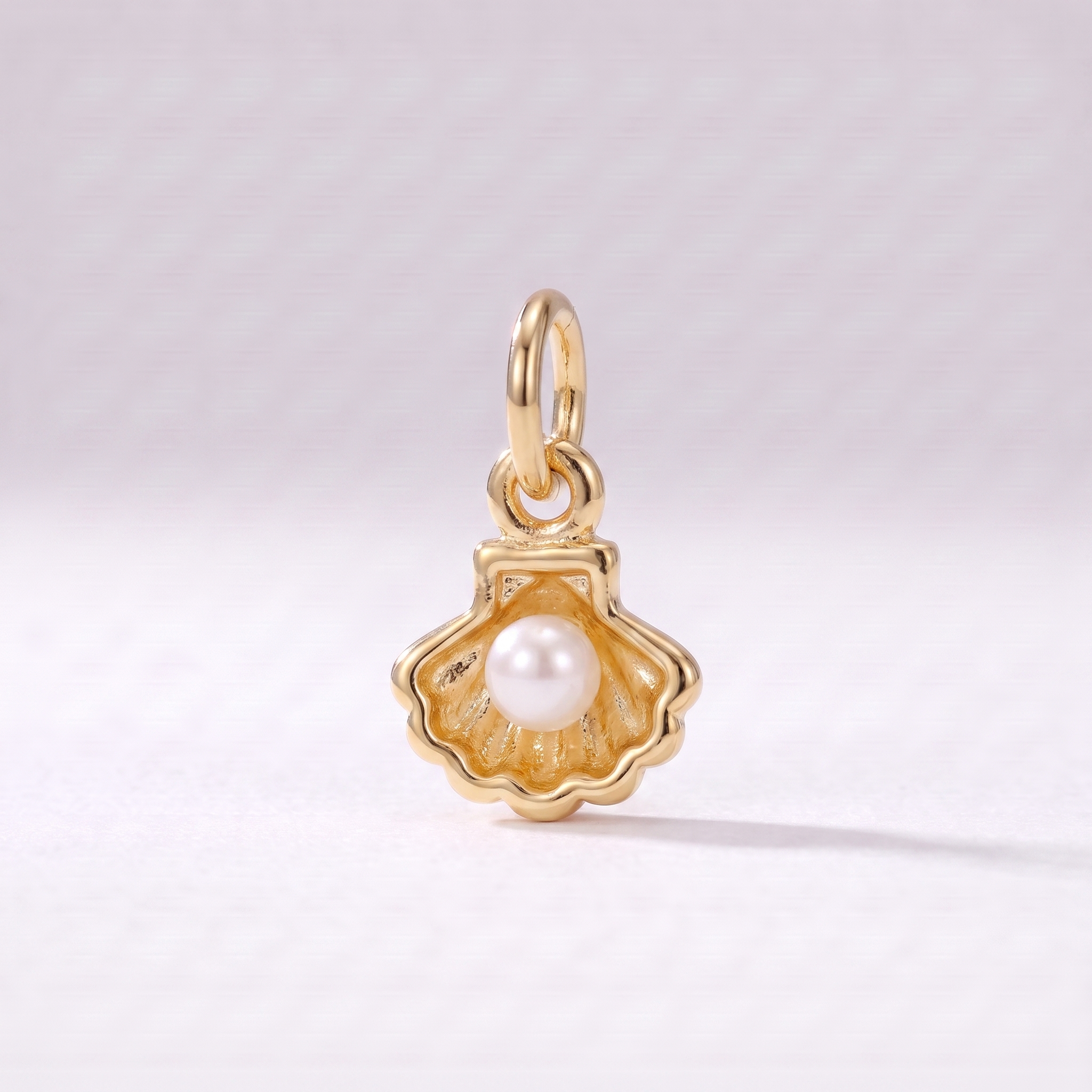Tiny Seashell Pearl Charm (Gold)